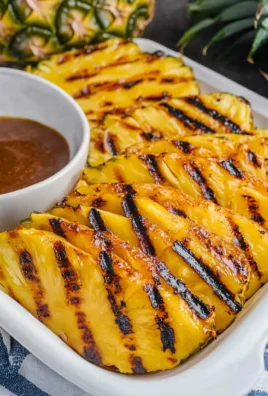 Grilled Pinapple with Cinnamon Honey Drizzle