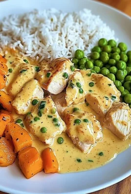 Creamy Garlic Chicken with Fluffy Rice and Glazed Carrots