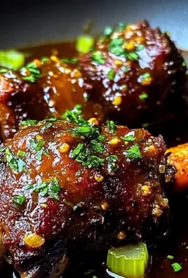 Garlic Butter Chicken with Mushrooms, Peppers & Mashed Potatoes