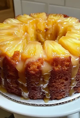 Pineapple Pound Cake with Pineapple Glaze