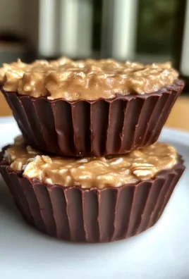 Easy Peanut Butter Protein Oatmeal Cups