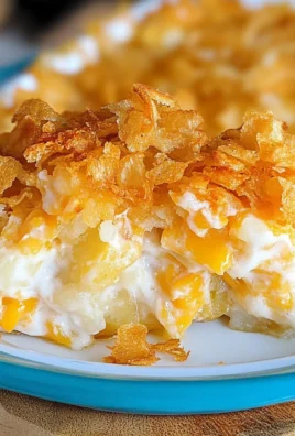 Cheesy Potatoes (Funeral Potatoes)
