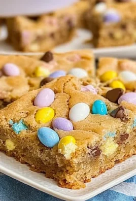 Mini Egg Cookie Bars!
