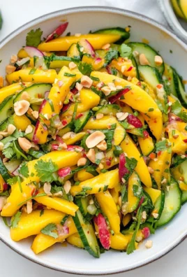 Spicy Thai Mango Salad