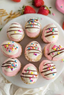 Strawberry Cheesecake Easter Egg Bites