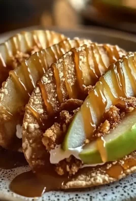 Apple Cheesecake Tacos