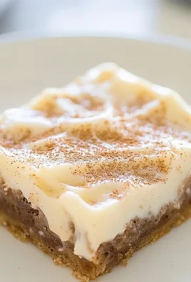Cinnamon Roll Bars with Cream Cheese Frosting