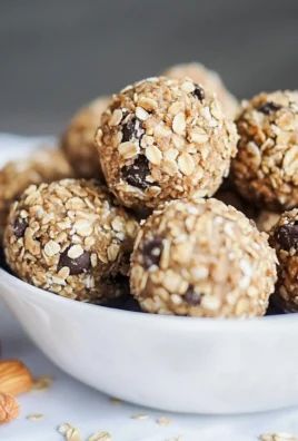Quick + Easy No Bake Oatmeal Peanut Butter Bites