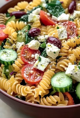 Vibrant Mediterranean Pasta Salad: A Flavorful Make-Ahead Delight